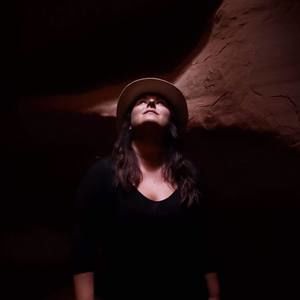 Meet your Posher, Jaxx